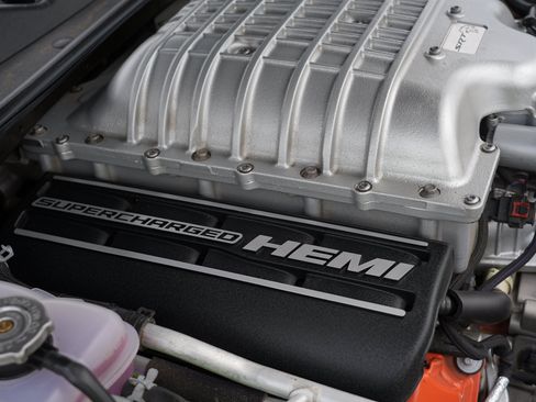 Used 2023 Dodge Challenger SRT Hellcat RWD image 32
