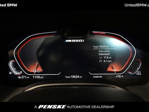 Used 2023 BMW M850i xDrive Convertible image 25