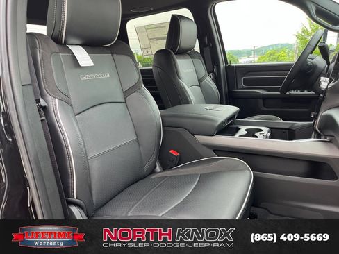 New 2026 RAM 2500 Laramie AWD/4WD image 30