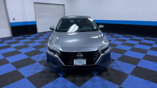 Used 2024 Nissan Sentra SV FWD image 3