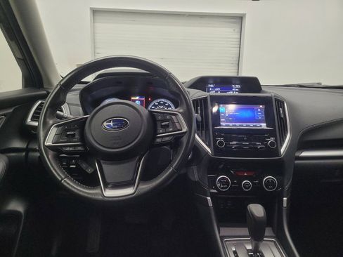 Used 2022 Subaru Forester Premium AWD/4WD image 22
