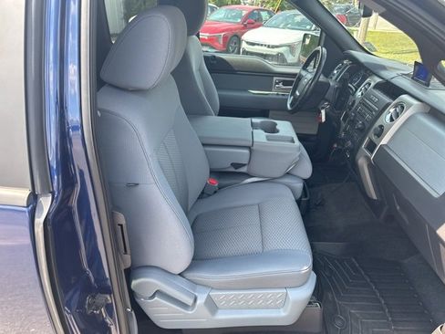 Used 2011 Ford F150 XLT w/ XLT Chrome Pkg image 19