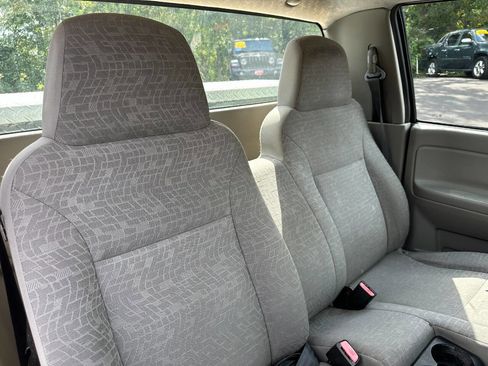 Used 2007 GMC Canyon SL image 15