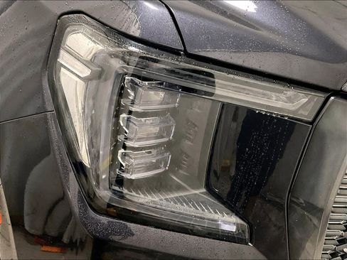 Used 2023 GMC Yukon XL Denali Ultimate image 34