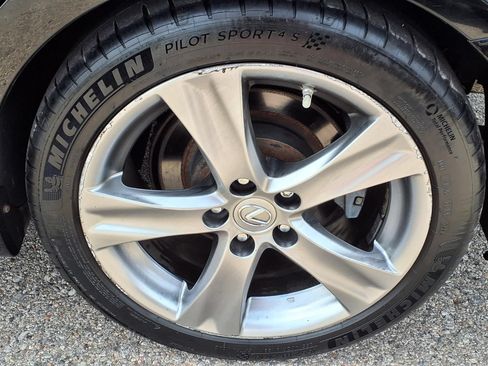 Used 2012 Lexus IS 350 w/ Premium Pkg Value Edition RWD image 9