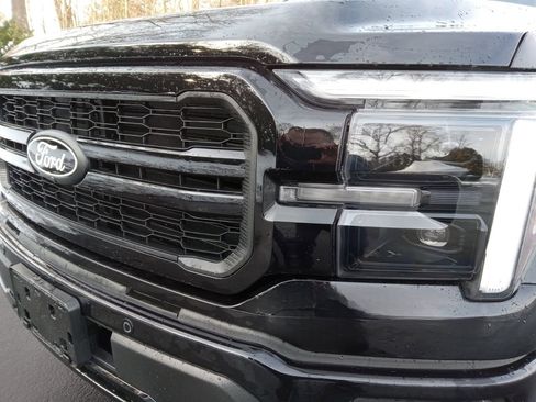 Used 2025 Ford F150 Lariat w/ Equipment Group 502A High image 7