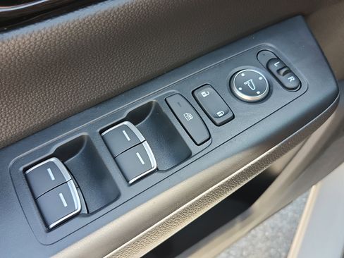 New 2026 Honda CR-V EX-L image 37