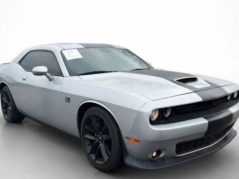 Used 2019 Dodge Challenger GT w/ Stars & Stripes Edition image 8