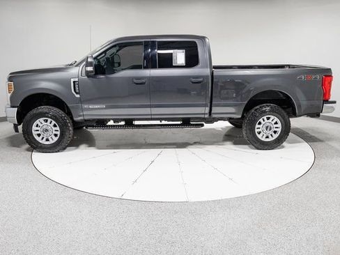 Used 2019 Ford F250 XLT image 27
