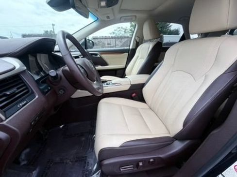 Used 2019 Lexus RX 350 AWD w/ Navigation Package image 9