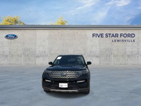 Used 2024 Ford Explorer Limited AWD/4WD image 3