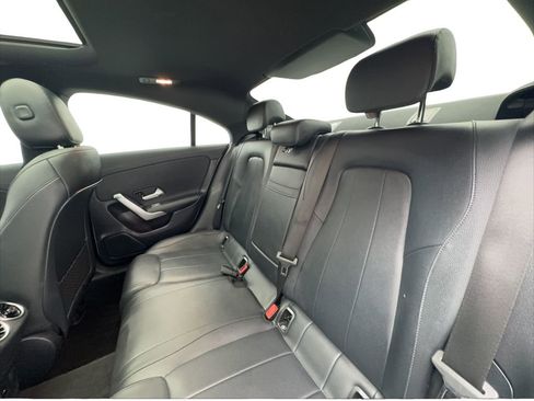 Used 2022 Mercedes-Benz CLA 250 image 24