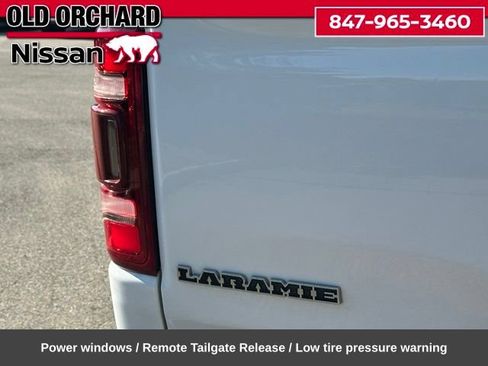 Used 2023 RAM 1500 Laramie AWD/4WD image 11