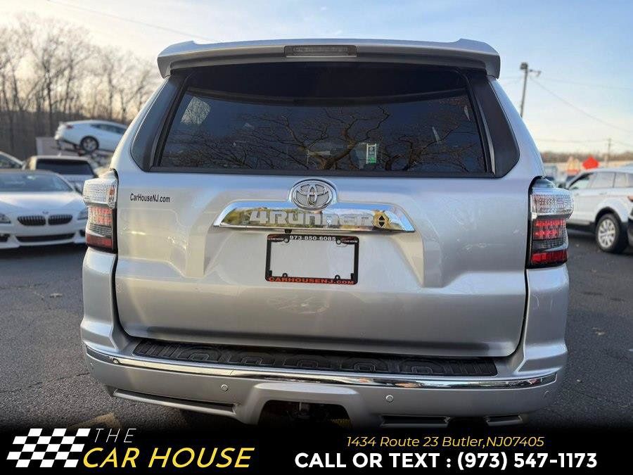 Used 2017 Toyota 4Runner Limited AWD/4WD image 6