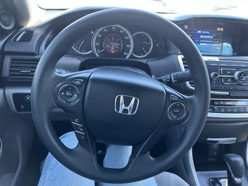 Used 2013 Honda Accord EX image 16