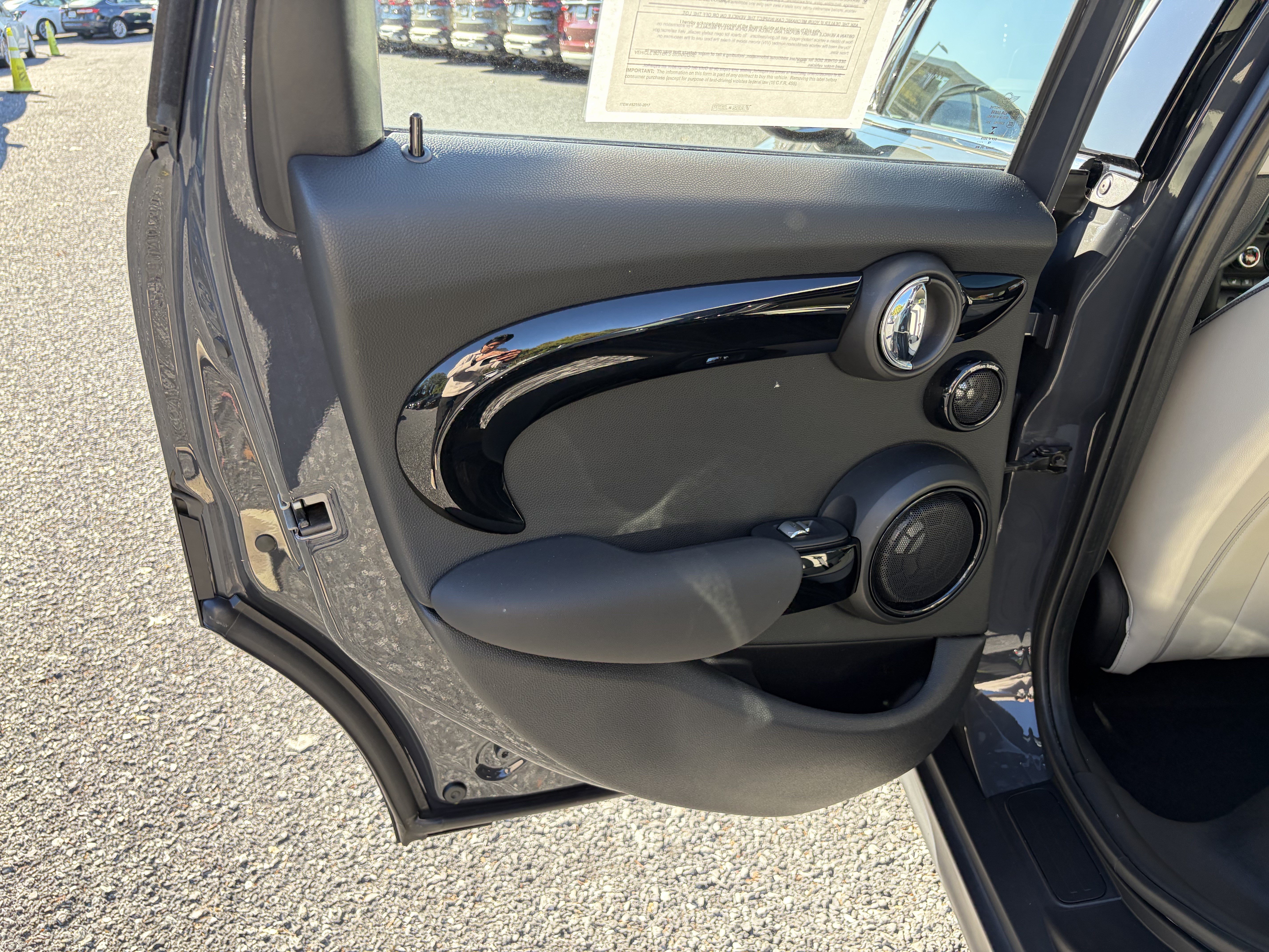 Used 2019 MINI Cooper S FWD image 15