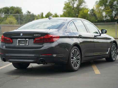 Used 2019 BMW 530e xDrive w/ Convenience Package AWD/4WD image 5