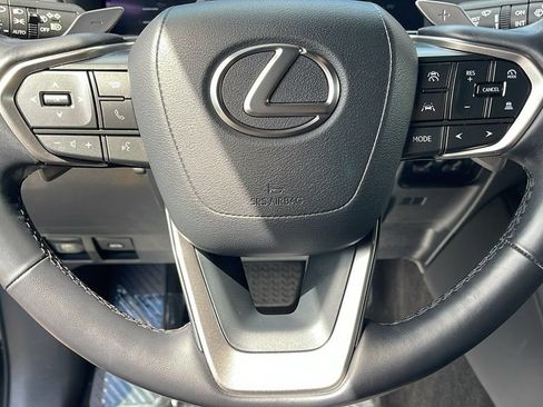 Used 2024 Lexus GX 550 AWD/4WD image 22