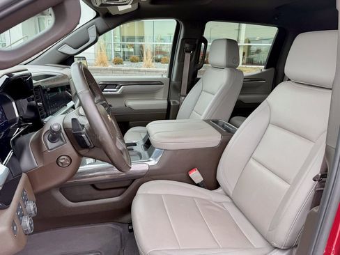 Used 2024 Chevrolet Silverado 1500 LTZ w/ LTZ Convenience Package II image 10