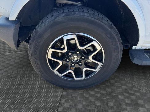 Certified 2023 Ford Bronco Outer Banks AWD/4WD image 14
