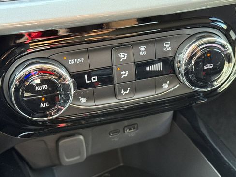 New 2026 Chevrolet Trax LT w/ Driver Confidence Package image 19