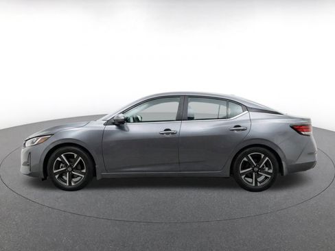Used 2025 Nissan Sentra SV FWD image 4