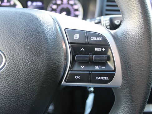 Used 2019 Hyundai Sonata SE FWD image 17