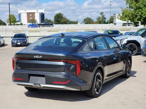 Certified 2025 Kia K4 EX image 4