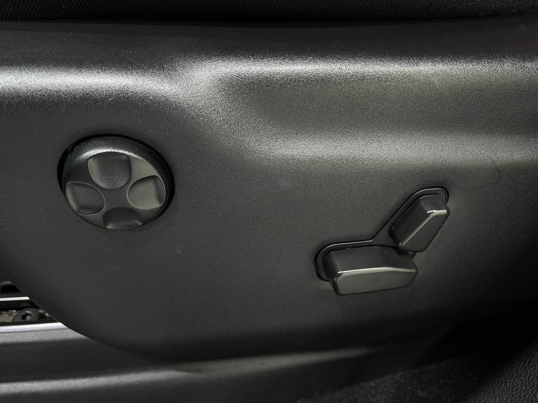 Used 2021 Dodge Durango R/T AWD/4WD image 16