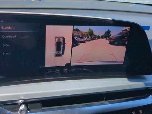 New 2026 Cadillac Lyriq Luxury image 10