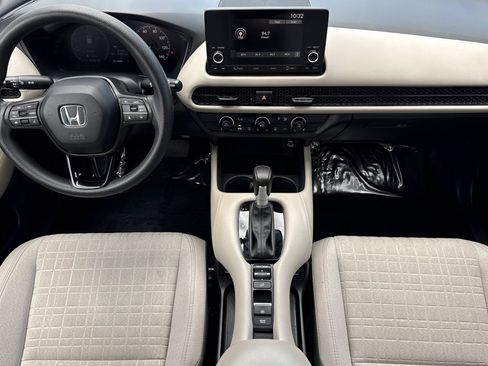 Used 2025 Honda HR-V LX image 29