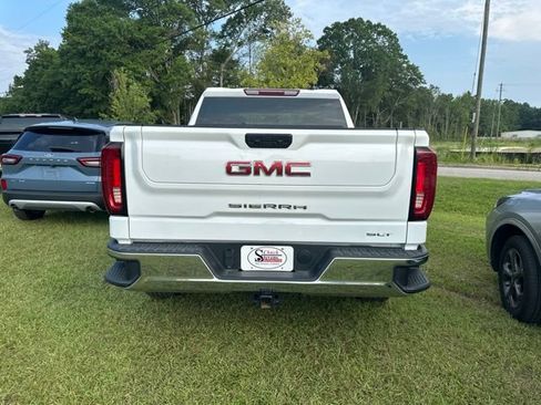 Used 2026 GMC Sierra 1500 SLT AWD/4WD image 5