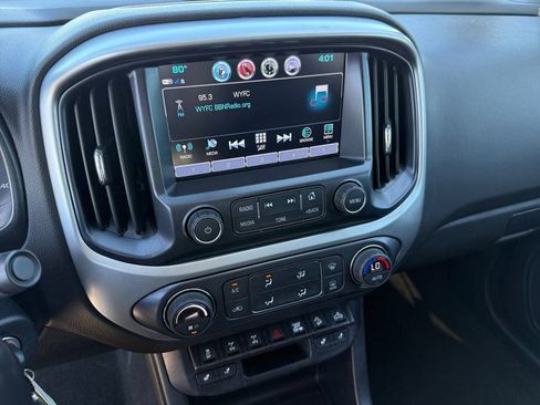 Used 2017 Chevrolet Colorado ZR2 image 16