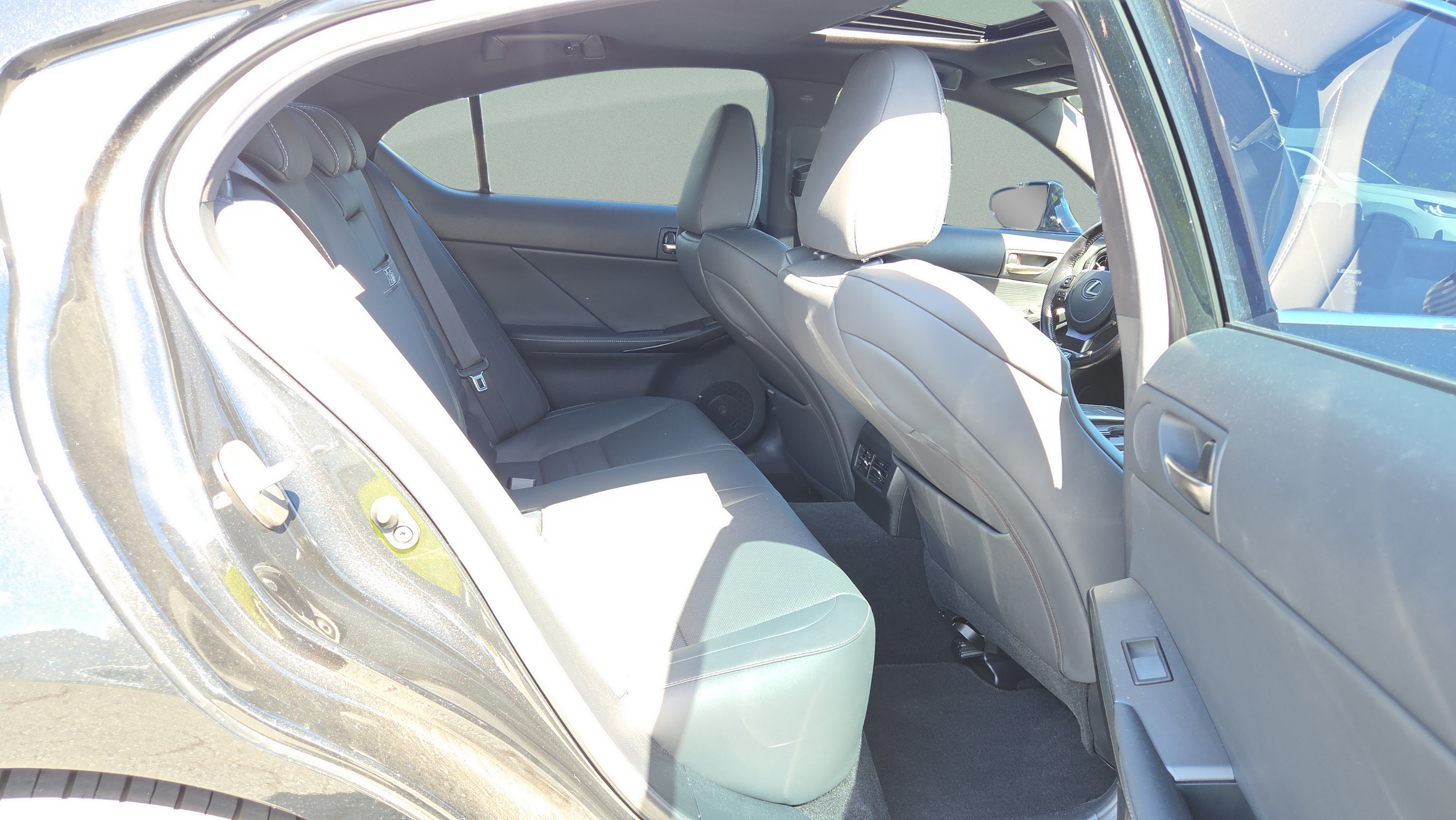 Used 2022 Lexus IS 350 F Sport RWD image 15