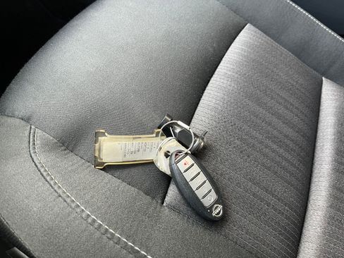 Used 2024 Nissan Altima 2.5 SV image 20