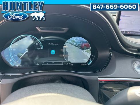 Used 2022 Genesis GV70 3.5T Sport w/ Sport Prestige Package image 33