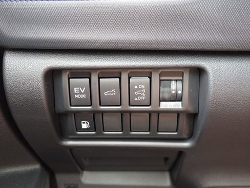 New 2026 Subaru Forester Touring AWD/4WD image 15