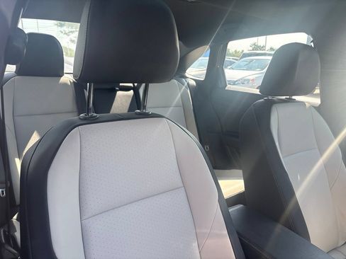 Used 2021 Volkswagen Jetta R-Line FWD image 26