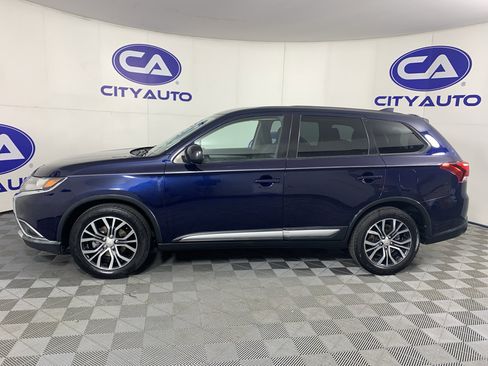 Used 2018 Mitsubishi Outlander ES image 6