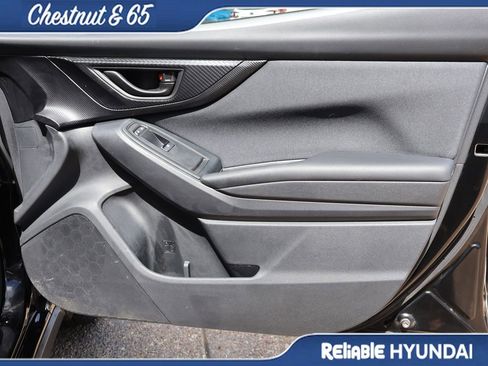 Used 2023 Subaru Crosstrek 2.0i Premium AWD/4WD image 9