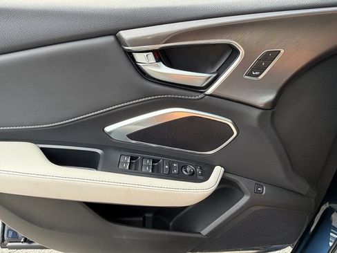 New 2026 Acura RDX SH-AWD image 18
