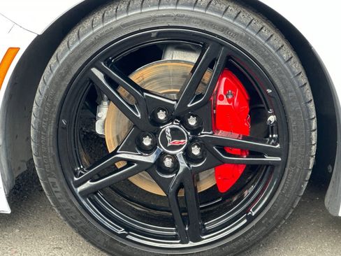 Used 2017 Chevrolet Corvette Stingray image 27