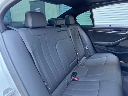 Used 2021 BMW 540i w/ Executive Package RWD image 42