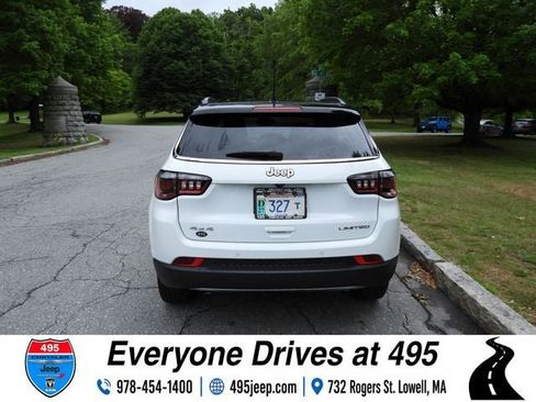 Used 2023 Jeep Compass Limited AWD/4WD image 4