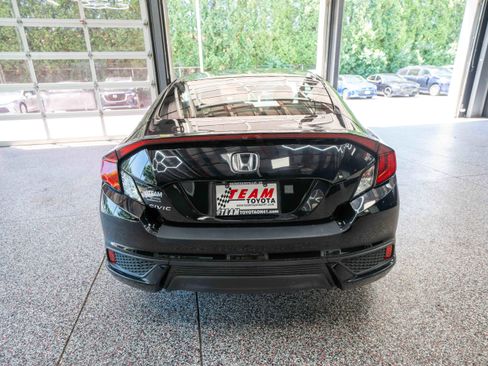 Used 2019 Honda Civic LX image 3