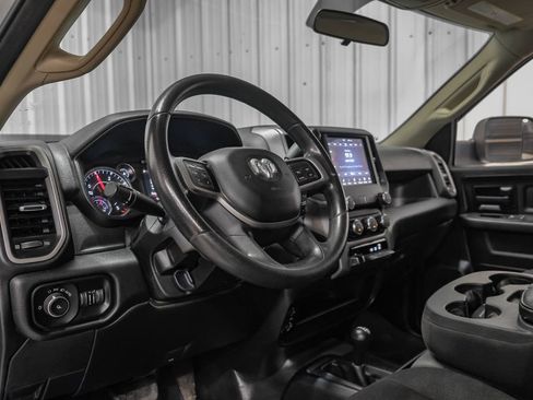 Used 2020 RAM 3500 Tradesman image 15