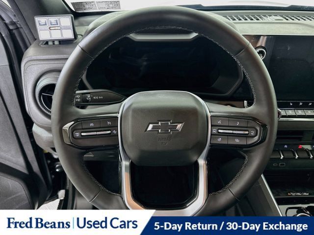 Used 2026 Chevrolet Colorado Trail Boss AWD/4WD image 15