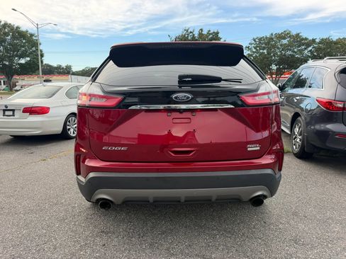 Used 2019 Ford Edge SEL w/ Equipment Group 201A FWD image 4