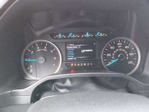 Used 2016 Ford F150 XLT w/ Equipment Group 302A Luxury AWD/4WD image 28