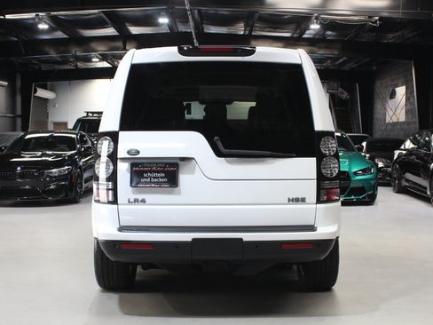 Used 2016 Land Rover LR4 HSE AWD/4WD image 13